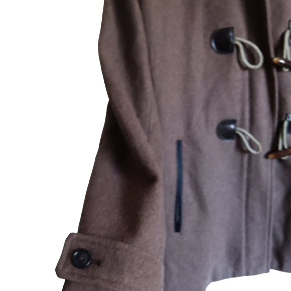 CLEARANCE SALE!! Vintage Esprit 100% Wool Brown Pea Coat with Toggle Details - Picture 2 of 13